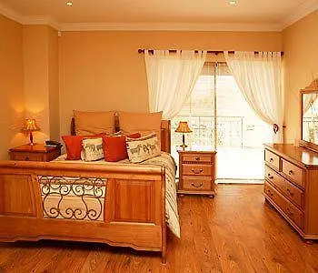 Afro Chic Guest House Cape Town