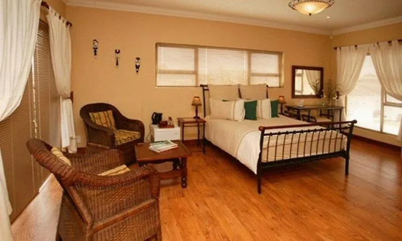 Afro Chic Guest House Cape Town 4*,